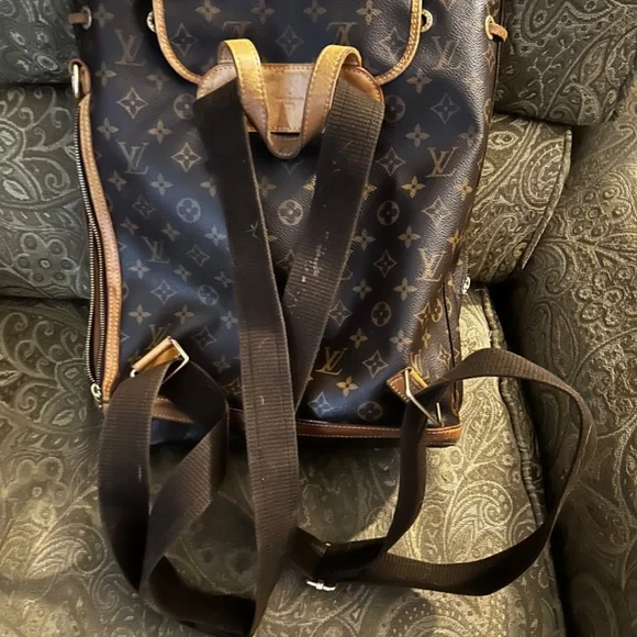 Louis Vuitton Backpack - Picture 2 of 2